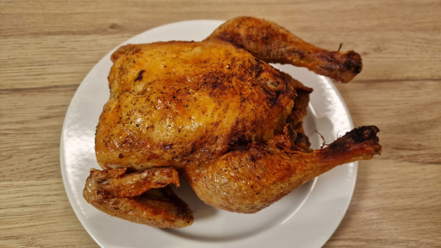 Pollo entero asado perfecto en airfryer con piel crujiente - Mi ... Pollo entero asado perfecto en airfryer con piel crujiente - Mi ...