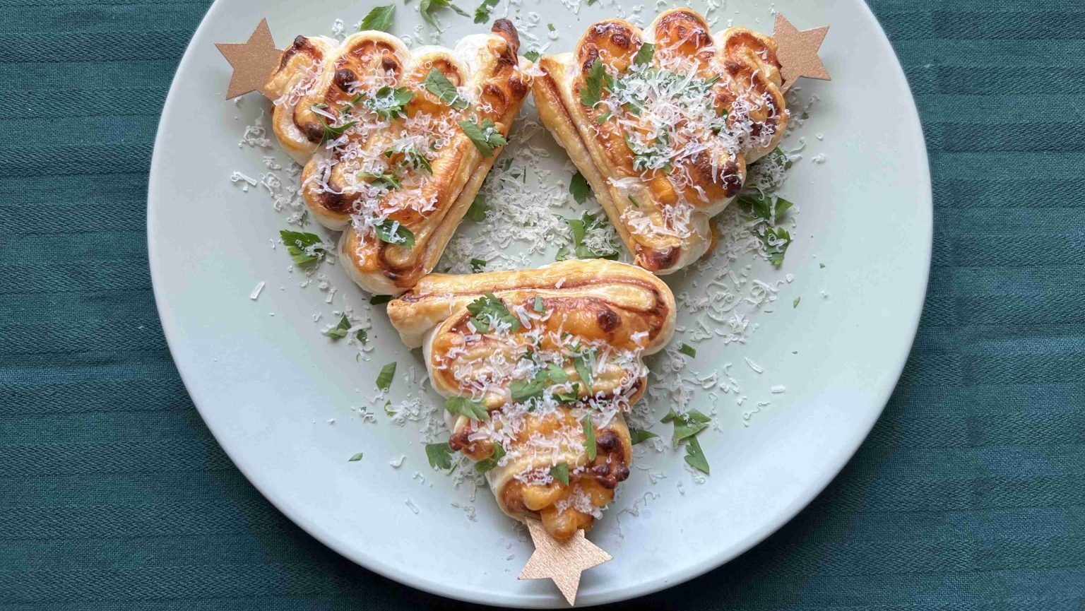 Árbol de Navidad de jamón y queso