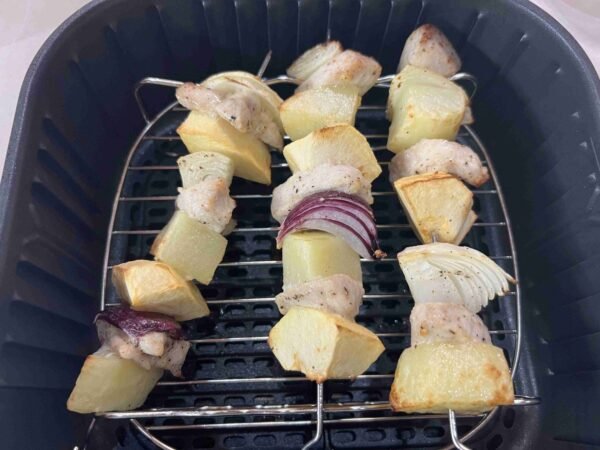 Brochetas de pavo con manzana 05