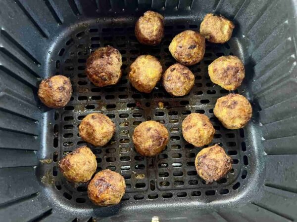 Albondigas con tomate en la freidora de aire 65