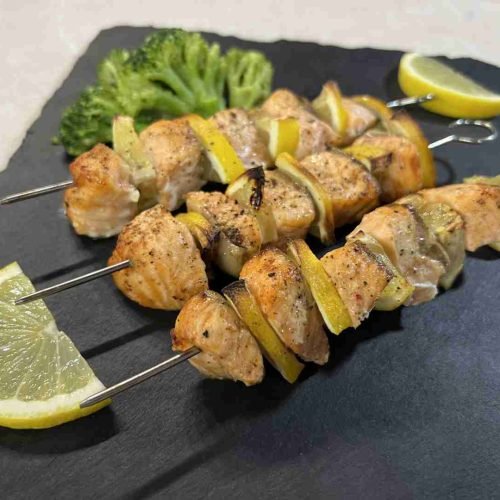 Brochetas de salmón con limón en la airfryer