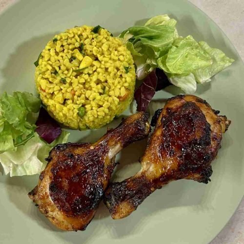 Muslos de pollo con miel y chile en la freidora de aire